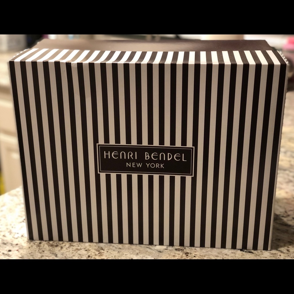 Henri Bendel * Large * Purse Box!